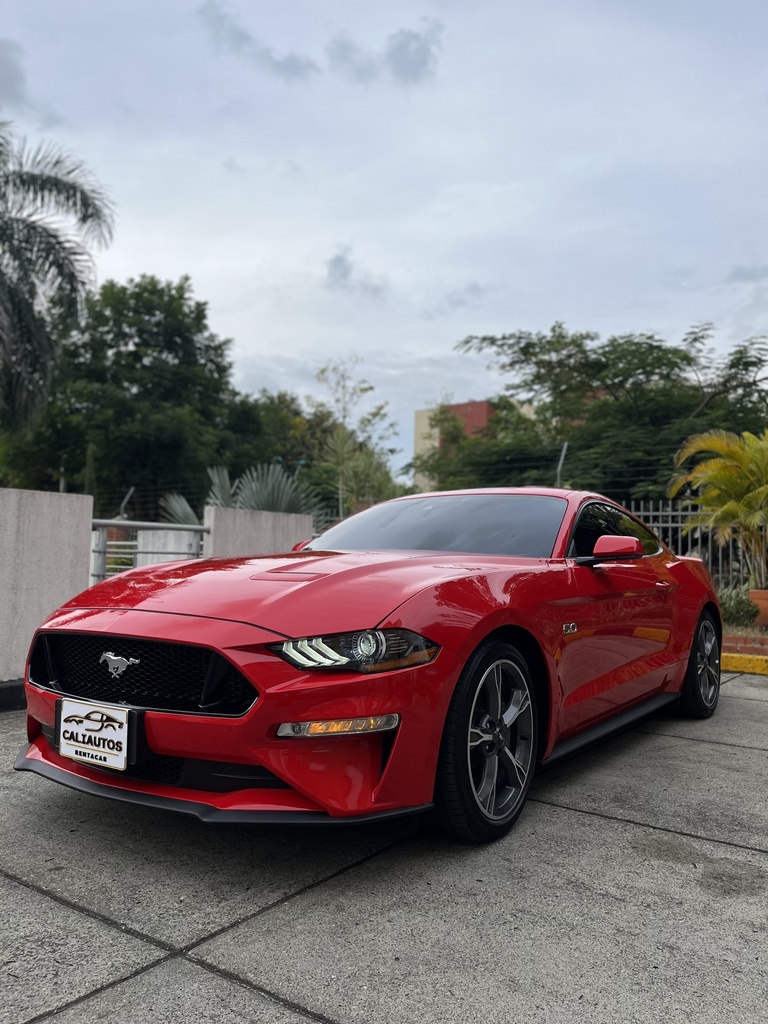 FORD MUSTANG 2023